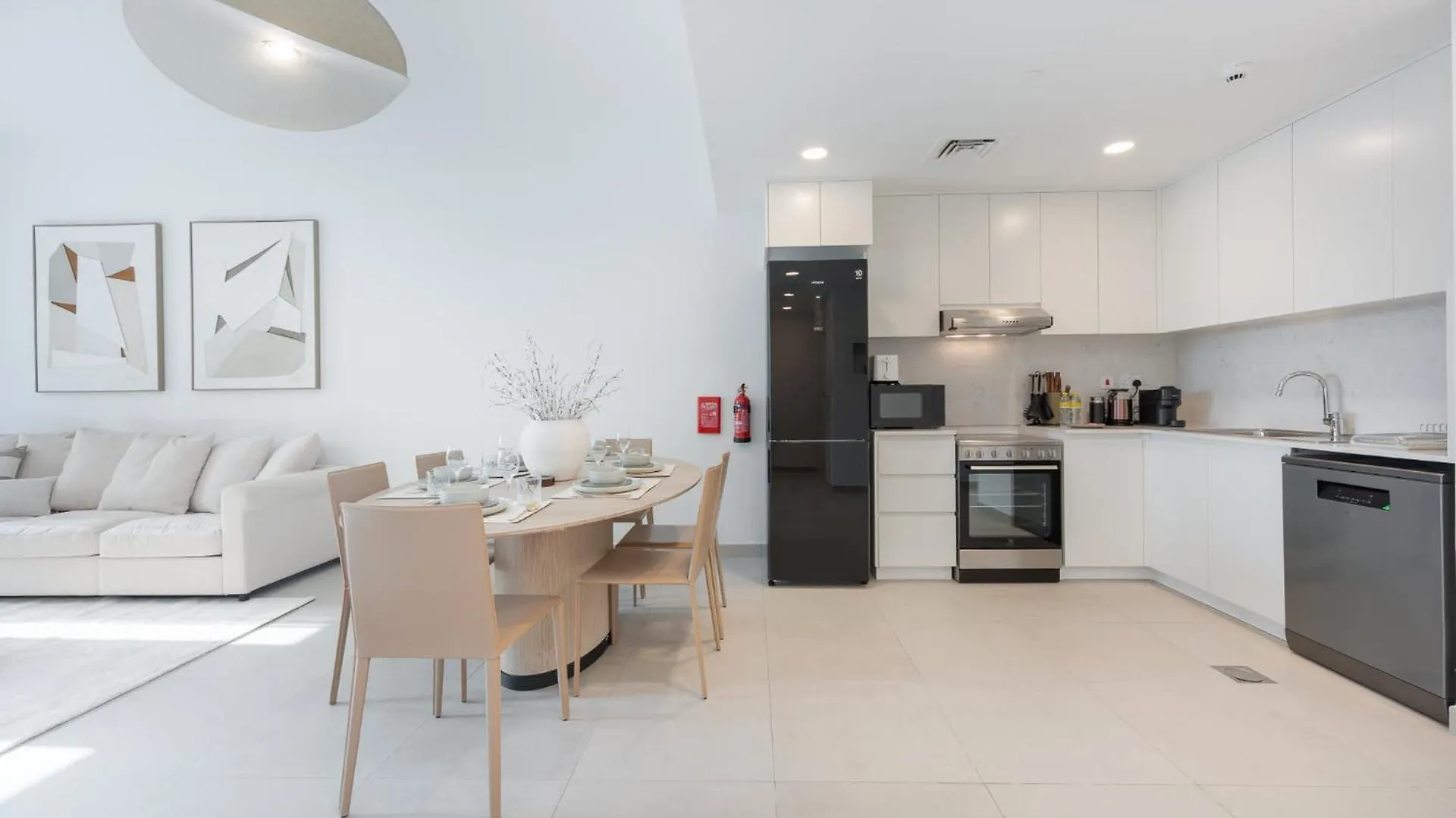 Bright & Airy 1Br In Asayel 2 - Fits 4 Comfortably Dubai
